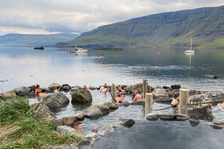 Private Both Way Transfer: Reykjavík - Hvammsvík Hot Springs Private Return Transfer: 4-5 PAX