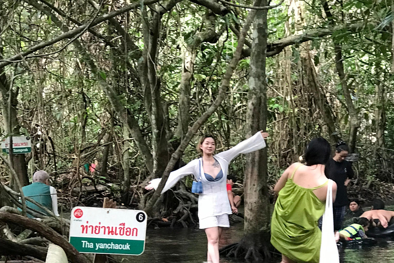 Krabi: Spływ kajakowy Amazon Klong Srakaew i karmienie słoni