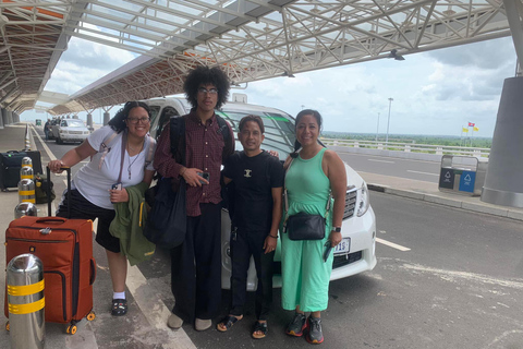 Siem Reap: Privattaxi nach Angkor Wat und kleiner Rundweg