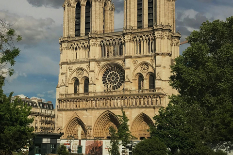 Paris: Notre Dame Interior Guided Tour with Entry Included Private Guided Interior Tour in English