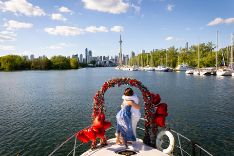 Toronto Downtown: Private Yacht Proposal Cruise