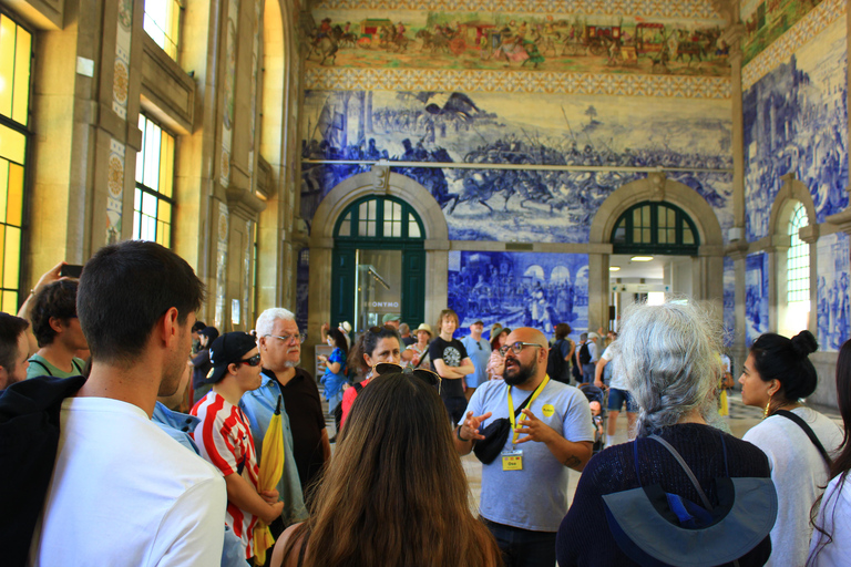 Porto: Walking Tour, History, Fun Facts & Recommendations