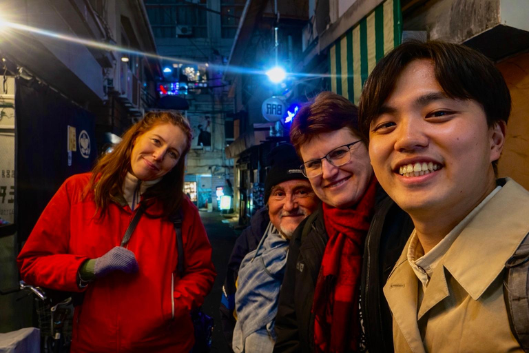 Tokyo: Local Night Food Tour in Sangenjaya Meet in Shibuya Private Tour