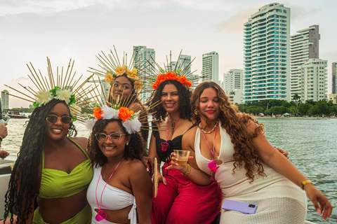Carthagène : visite de la baie avec open bar, coucher de soleil et discothèqueCarthagène : excursion dans la baie avec open bar, coucher de soleil et soirée disco