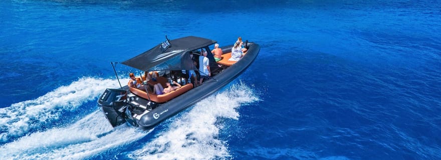 Depuis Orosei : excursion en bateau semi-rigide entre Cala Goloritzè et Cala Luna