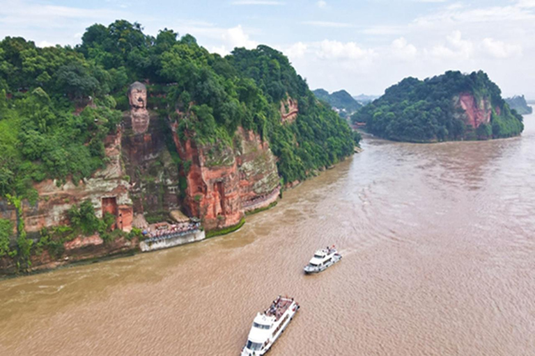 Chengdu panda & Leshan Buddha One Day Private Tour Panda & Buddha One Day Private Tour(Chinese driver only)