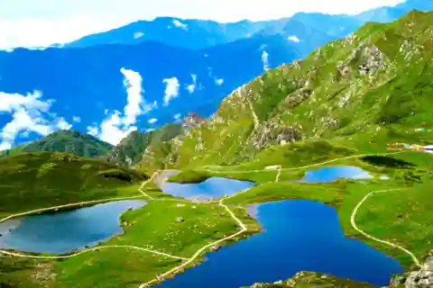 Kathmandu: 4 days Trekking to Panch Pokhari