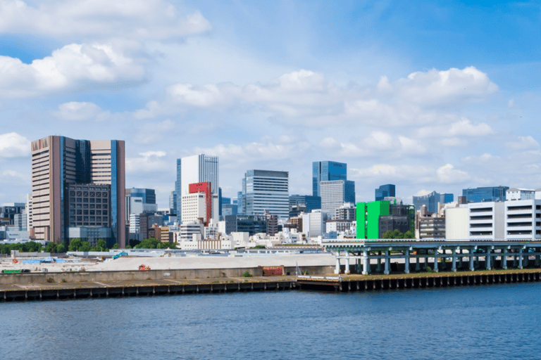 Tsukiji Morning Bites: Tokyo Market Food & Culture Walk