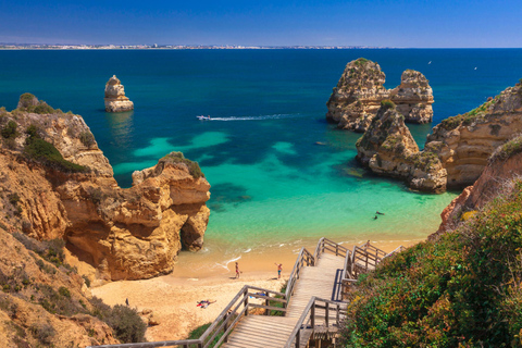 Depuis Lisbonne : Visite privée de l&#039;Algarve avec tour en bateau vers les grottes