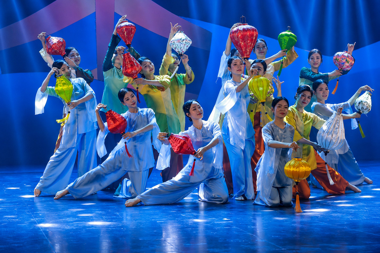Da Nang: Heritage Show & Mi Quang Show with Noodle Tasting From Hoi An: Heritage Show & Hotel Transfer