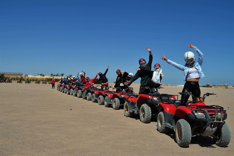 Hurghada: Safari med fyrhjuling och buggy med middag och showUpphämtning från hotell i Hurghada City