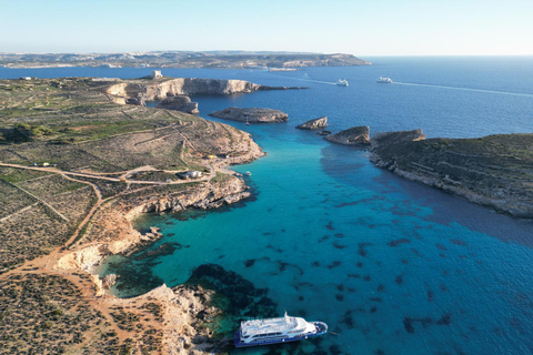 Sliema: Blue Lagoon Cruise inc Seacaves & Crystal Lagoon