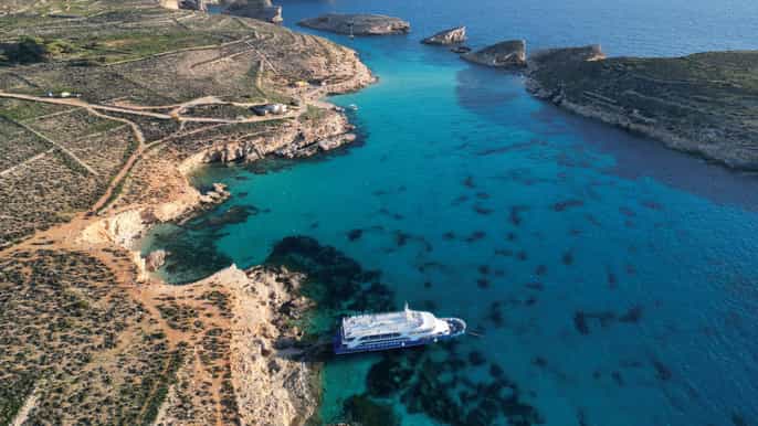 Sliema: Passeio de Barco Lagoa Azul, incluindo Grutas e Lagoa de Cristal