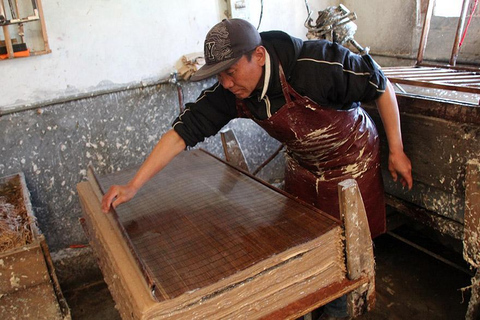 Thimphu: Traditional Craft Workshop with a Local Artisan