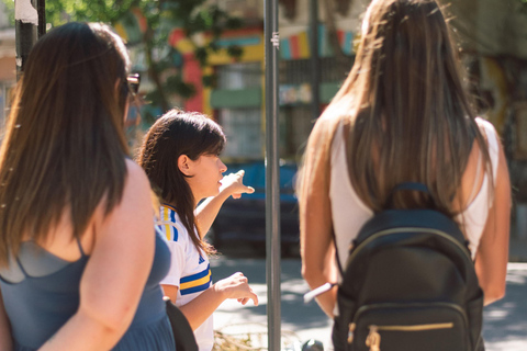 Scopri La Boca: storia, arte e passione in un tour unicoTour sociale a La Boca: storia, cultura e sapori con una guida locale