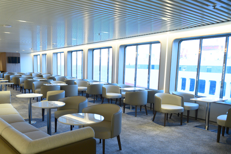 Mykonos: Fast Ferry Journey Between Mykonos and TinosFerry from Tinos Island → Mykonos Island (One Way)