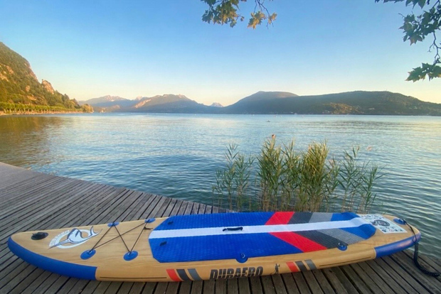 Annecy: Hyra av paddleboard på Annecysjön