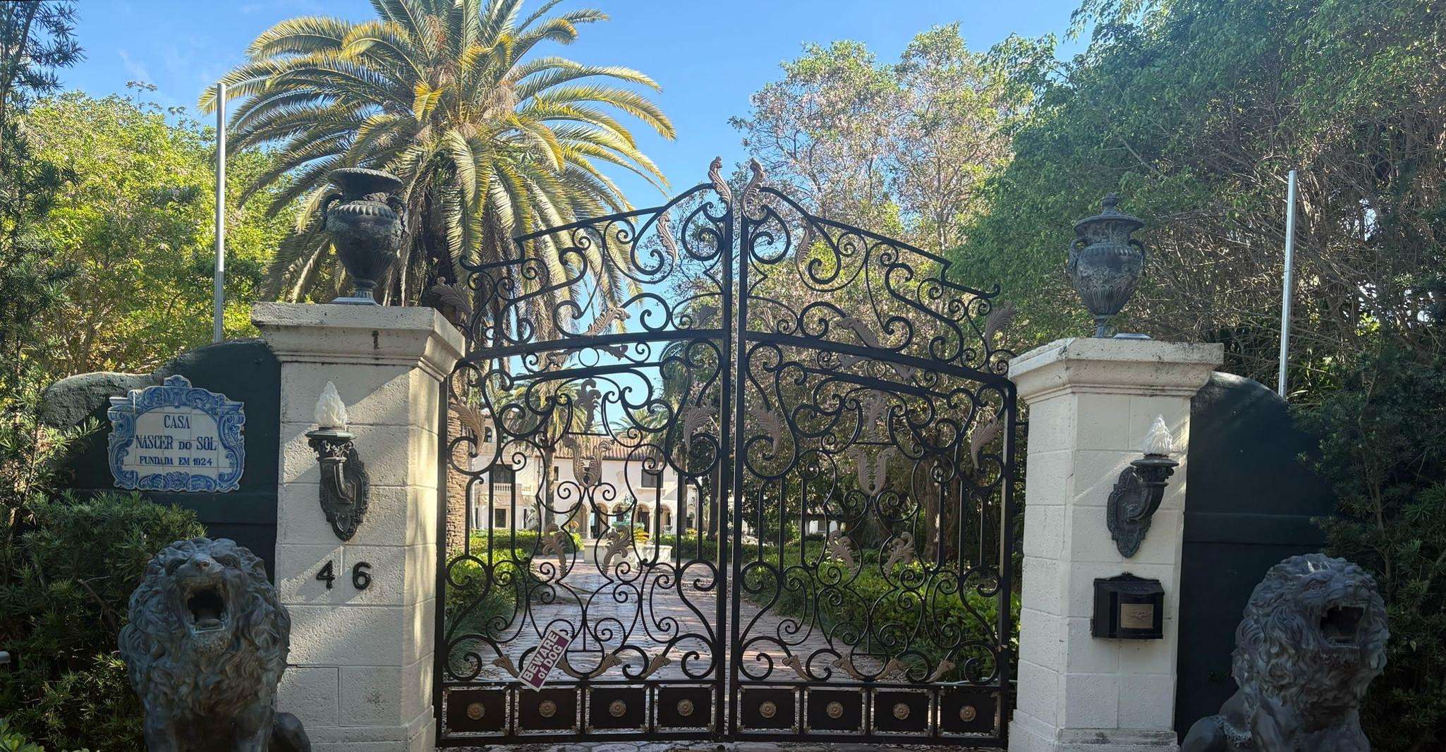 Miami City Tour: 5 Sites, 4 Stops, One Epic Experience photo 16