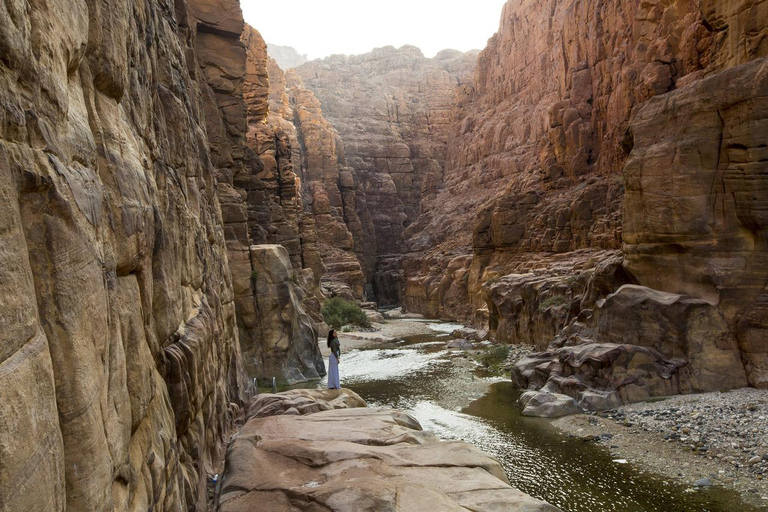 From Amman: Wadi Mujib Siq Trail Private Hiking Tour