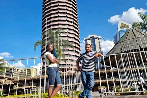 Nairobi: Guided Walking Tour with Hotel Pickup and Drop-Off