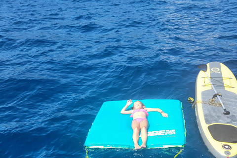 Yacht Me Up Cruzeiro Privado com Tudo Incluído Cannes Lérins SailUm dia na baía de Cannes com tudo incluído