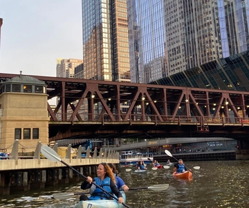 Chicago: tour in kayak al tramonto sul fiume Chicago
