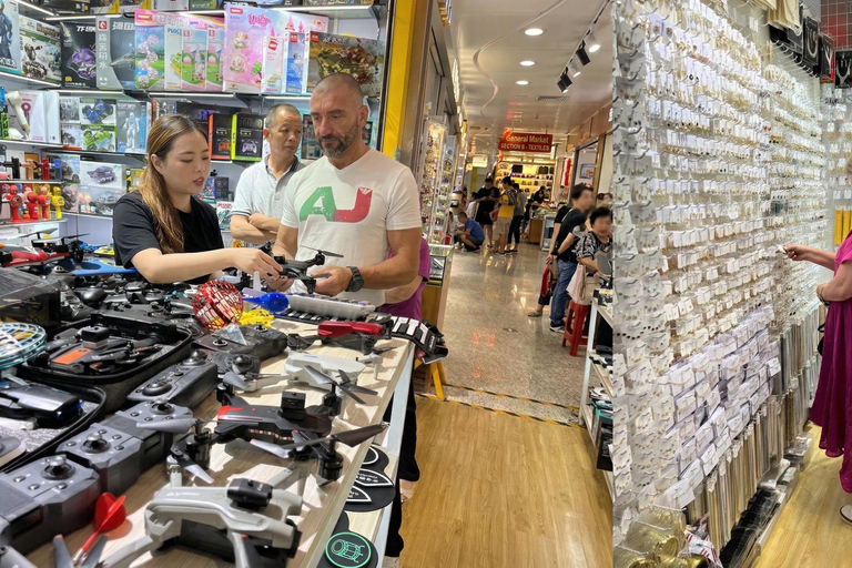 Guangzhou: Private Sourcing and Shopping Tour with Guide