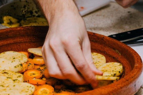 Matlagningskurs i marockansk mat med en lokal kock i Marrakech