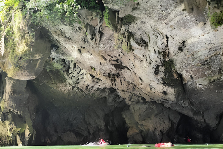 MEDELLIN: RAFTING RIO CLARO + CONDOR CAVE