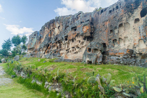 Otuzco Ancient Tombs &amp; Hortensia Garden - ein landschaftlich reizvoller Tagesausflug