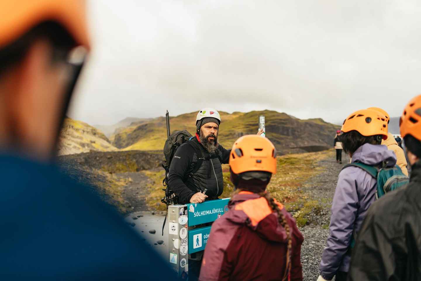 Frá Reykjavík: Fossar, Svartur Sandur & Jöklaferð