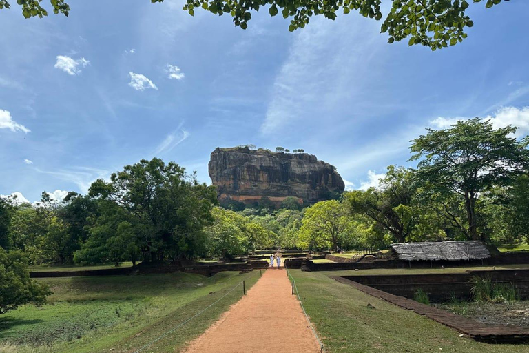 Kandy: Sigiriya Sunrise, Pidurangala, & Village Tour