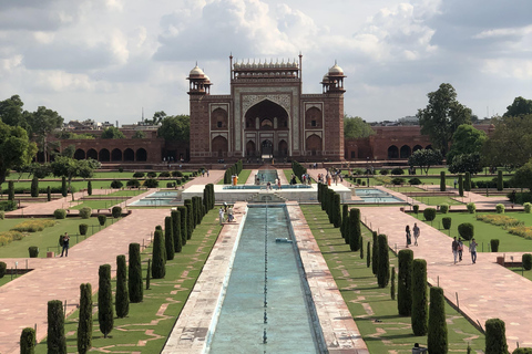 From Delhi: Agra Day Trip with Taj Mahal and Agra FortAC Car and Tour Guide Service Only