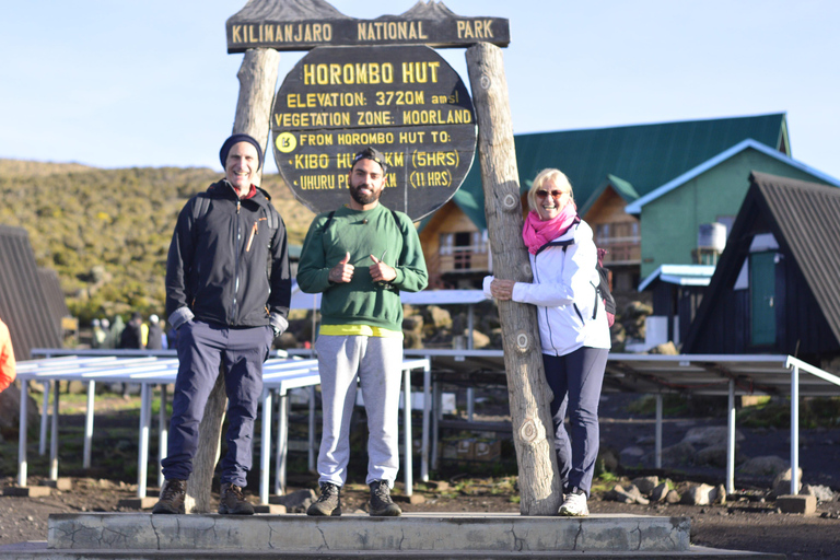 4 days Kilimanjaro short hike via marangu route