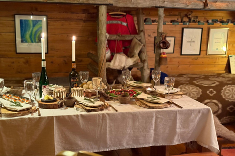 Private Traditional Sauna, Ice Dip and Dinner in the Wild