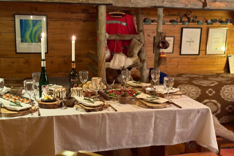 Private Traditional Sauna, Ice Dip and Dinner in the Wild