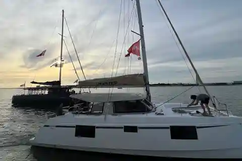 La Flotte en Ré - 2 horas de cruzeiro de catamarã à noite