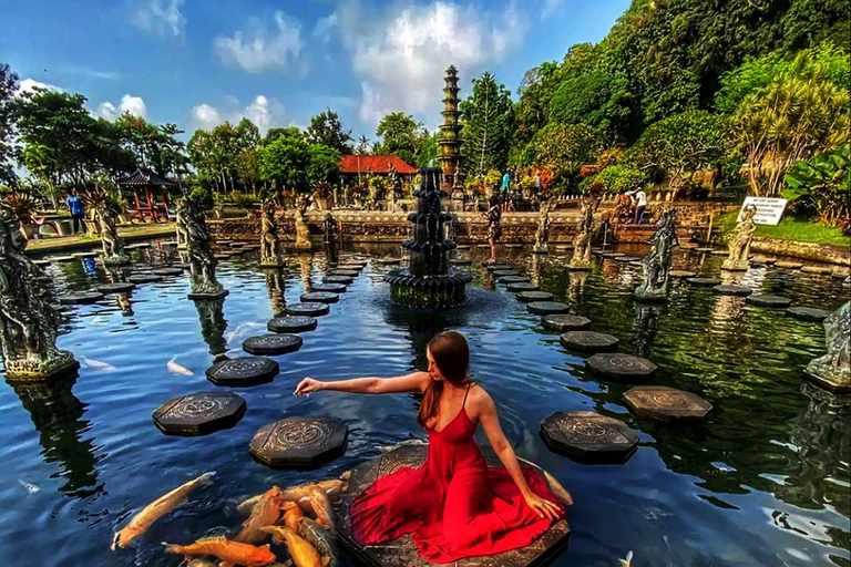 Bali: Gate of Heaven & Ubud Instagram Tour with Guide Gate of Heaven & Ubud Instagram (All Fees Included)