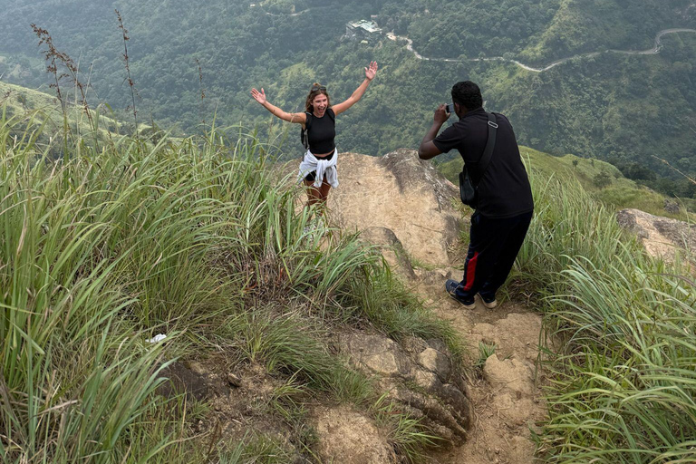 Ella: NineArches Bridge,Mini adam's peak and Waterfalls Tour