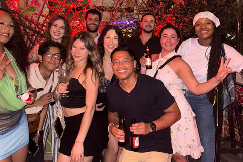 Guatemala: Pubcrawl with VIP entry to Rooftop and Nightclubs