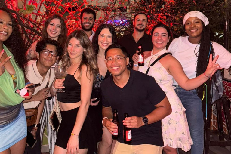 Guatemala: Pubcrawl with VIP entry to Rooftop and Nightclubs