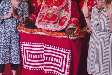 Kochi : Theyyam and Kalaripayattu Show Entry Ticket