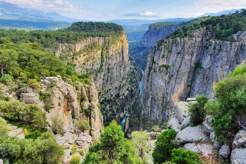 Desde el Lado: Cañón del Águila y tour de la ciudad antigua de Selge