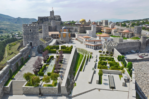 Borjomi, Rabati & Vardzia Day Tour from Tbilisi