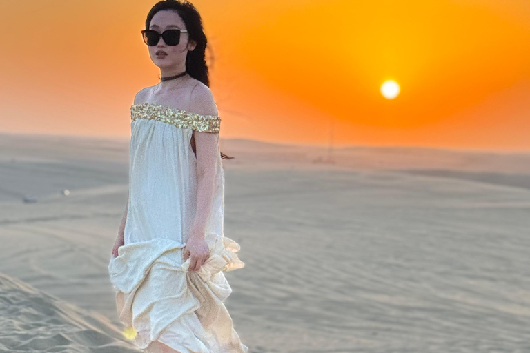 Desert Safari Qatar Camel Sandbording sunrise/sunset tour