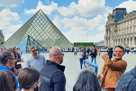 Paris: Louvre Mona Lisa Discovery Guided Tour with Ticket