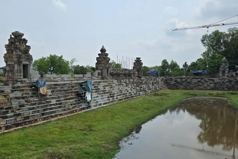 Siem Reap: Ancient Reservoir Secluded Sunset Boat Ride Ancient Reservoir Sunset with Guide