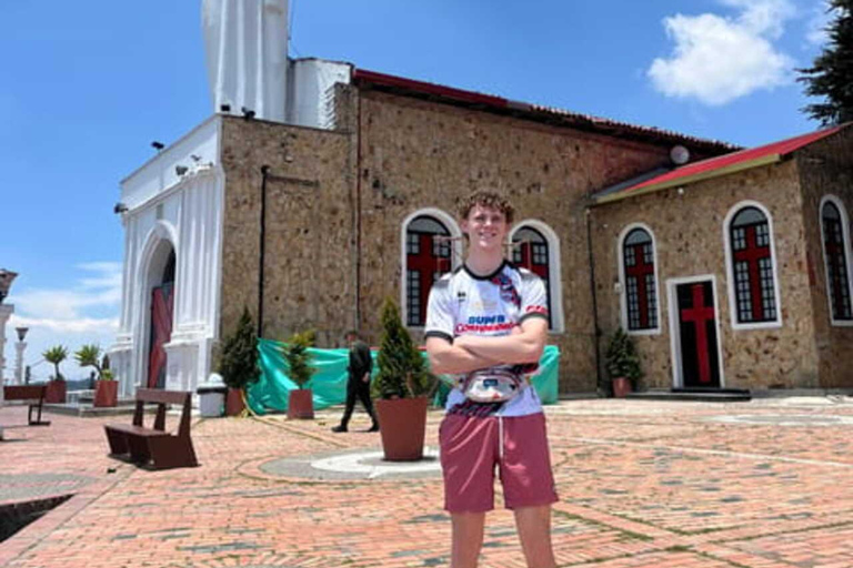 BOGOTA: Ascenso Mágico Caminata Al Mirador De Monserrate, Perdón De Pecados