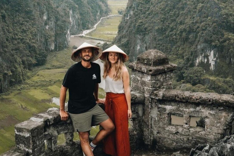 Ninh Binh, Trang An, Bai Dinh Pagoda, and Mua Cave