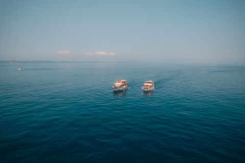 Corfou : Croisière d'une journée au lagon bleu depuis Benitses ou LefkimmiCroisière d'une journée au départ du port de Lefkimmi